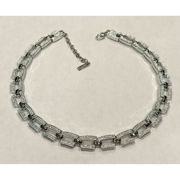 NAPIER VINTAGE SILVER TEXTURED 14-16" RECTANGULAR CHAIN LINK NECKLACE EUC - Picture 7 of 8